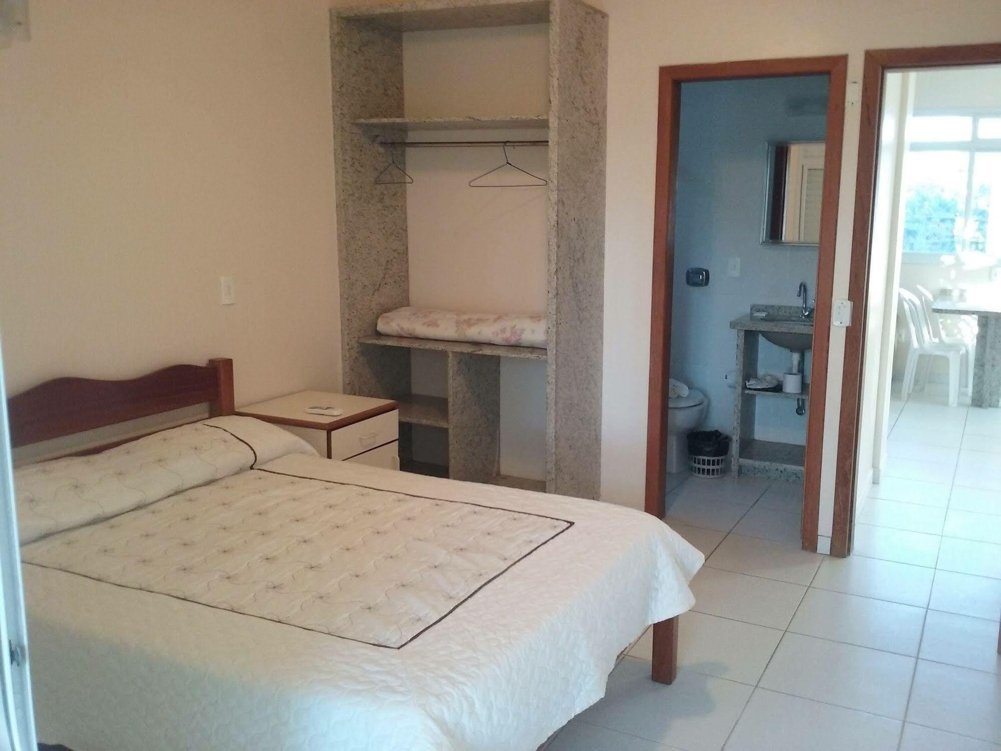 Pousada E Camping Lagoa Da Conceicao Florianópolis Esterno foto