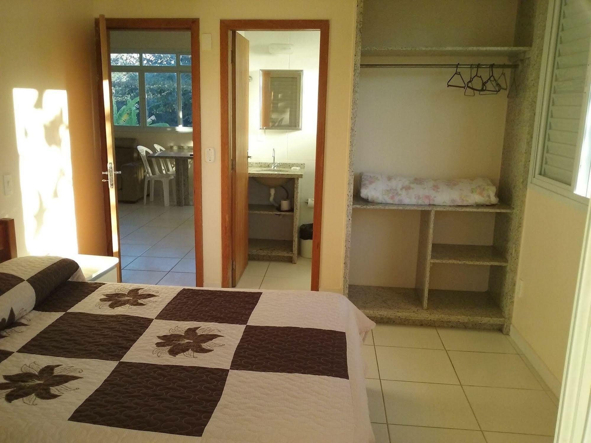 Pousada E Camping Lagoa Da Conceicao Florianópolis Esterno foto